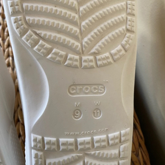 Crocs White Slides Unisex Comfort Sandals Men 9 Women 11 - Picture 4 of 5